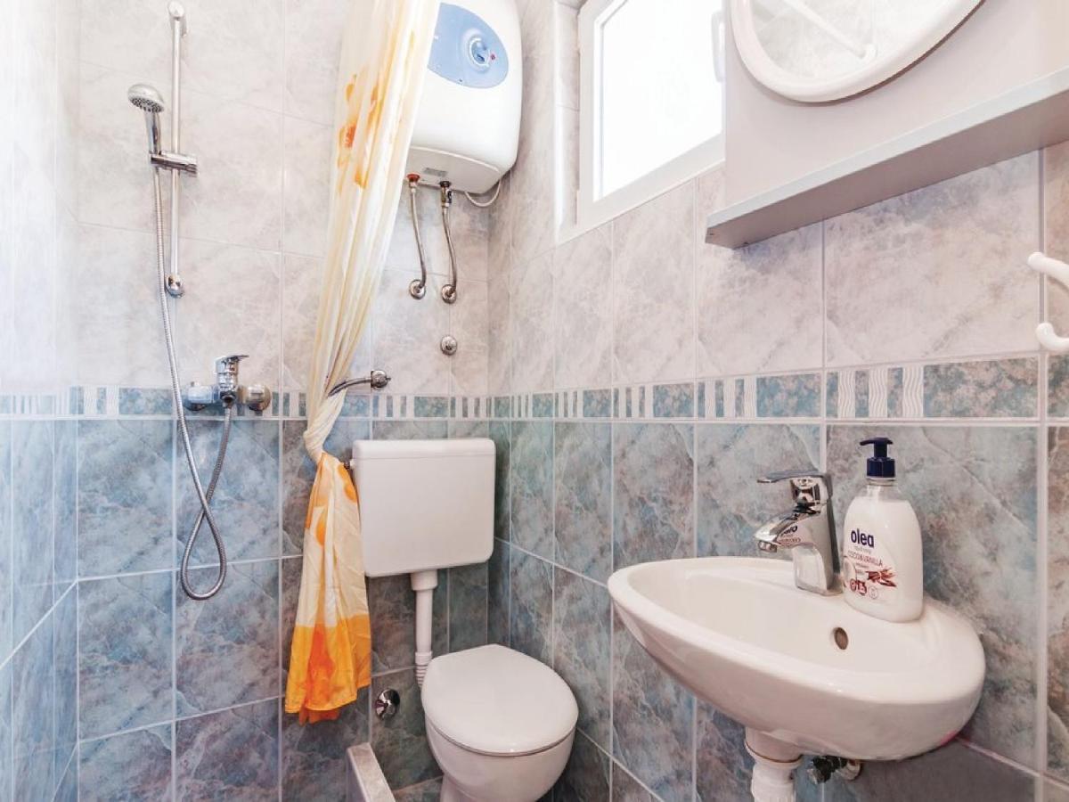 Apartments Hak Vir Luaran gambar