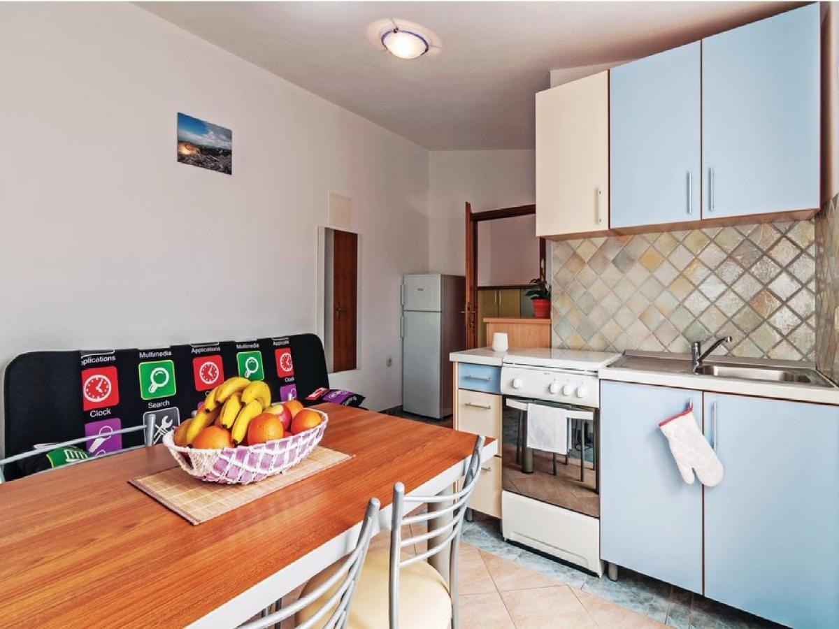 Apartments Hak Vir Luaran gambar